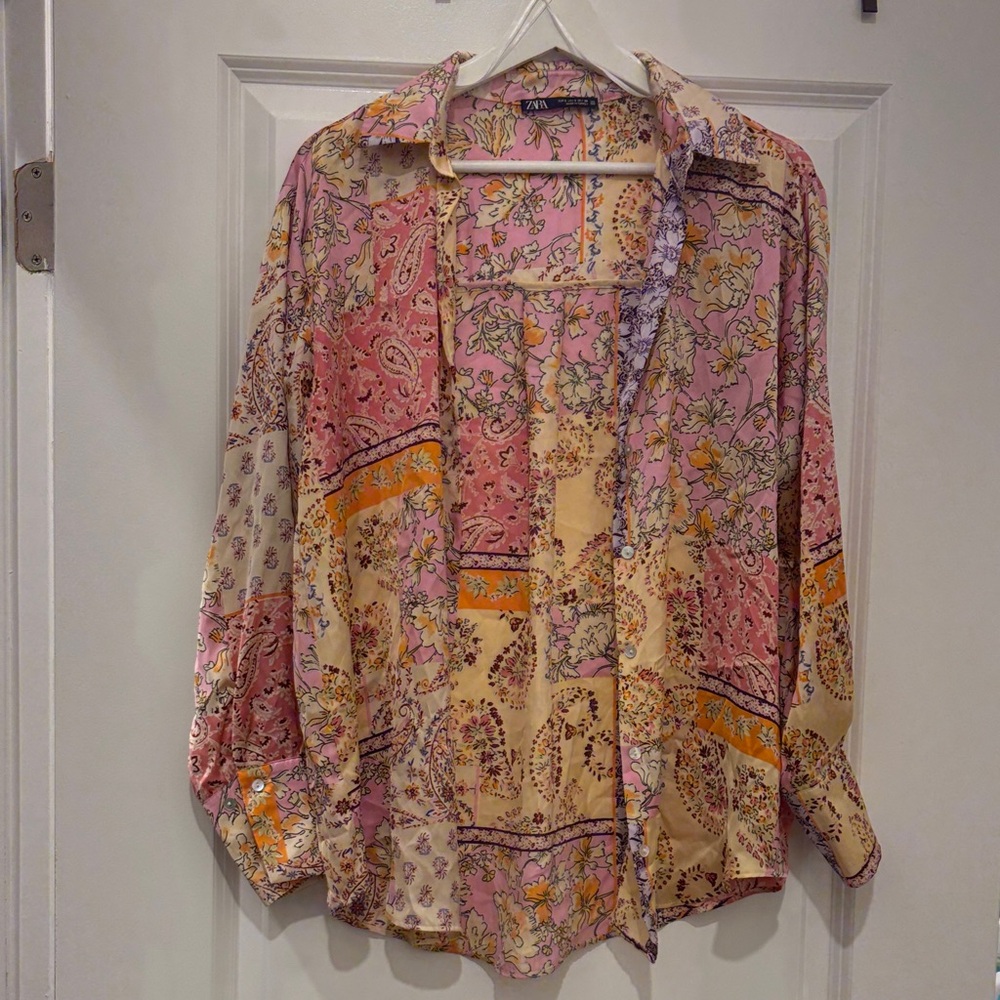 Zara Pink and Cream Floral Blouse